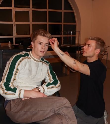 ig: adamlukacs
