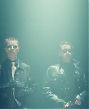 OMR_BEAUTY_DUO0192.png